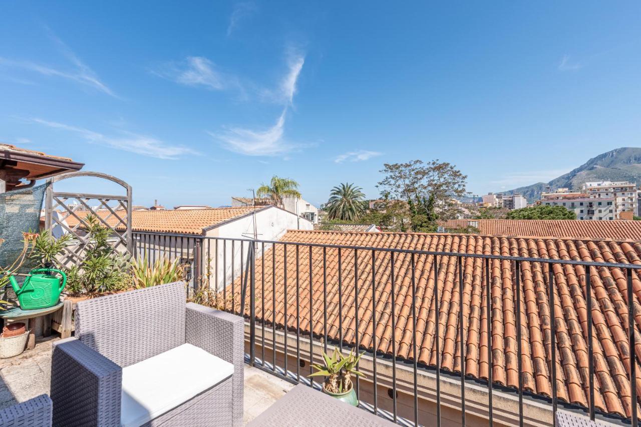 Schiavuzzo Apartment With Terrace By Wonderful Italy 巴勒莫 外观 照片